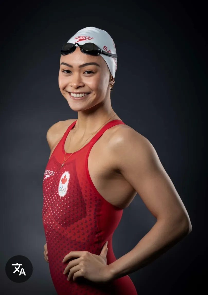 Underwater 4K video analysis capturing swimmer's stroke mechanics and technique for detailed feedback